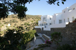 Petra & Fos Studios and Rooms
